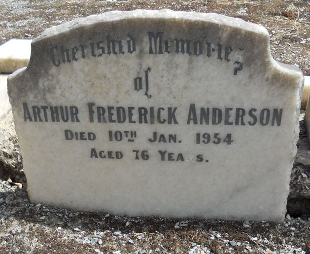Arthur Anderson's Headstone Walkerville Cemetery  (952 KB)
 
(Click on Picture to View Full Size)