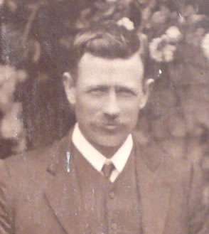 Frederick Thomas Hughes  (285 KB)
 
Image Courtesy of Bob Howlett
(Click on Picture to View Full Size)
